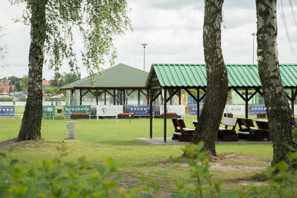 Camping Oaza Blonie Kornik Domki Standard Plus - 3 Pokoje المظهر الخارجي الصورة